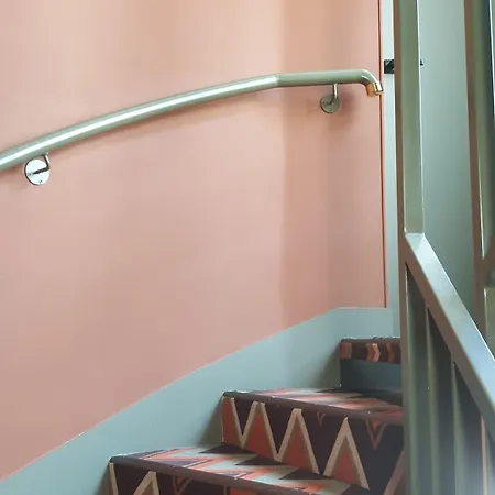 Mom'art Отель 4*