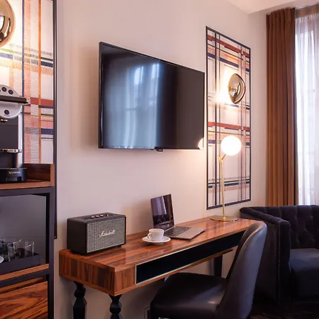 Mom'art Hotell Paris