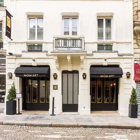 Mom'art 4* Paris